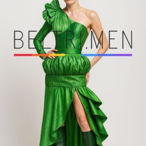Amazonia Couture Este vestido es una auténtica declaración de fuerza creativa: con su diseño arquitectónico, silueta voluminosa, abertura frontal y gran lazo en el hombro, proyecta poder, irreverencia y estilo de alta moda. El color verde intenso le da una presencia vibrante y absolutamente inolvidable. Audaz, estructurado y ferozmente elegante. Amazonia Couture es una pieza que rompe esquemas, inspirada en la fuerza de la naturaleza y la teatralidad de la alta costura. Con un diseño asimétrico de un solo hombro rematado por un gran lazo escultural, volumen marcado en la cintura y una falda con abertura frontal y caída dramática, este vestido es puro empoderamiento visual. Ideal para editoriales, alfombras rojas o cualquier evento donde lo ordinario no es opción.